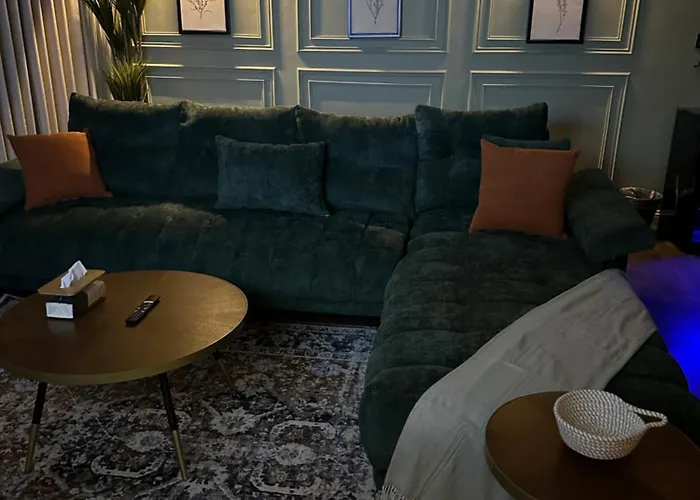 Elegant Cozy 1 Bdr Apartment In City Centre Olaya